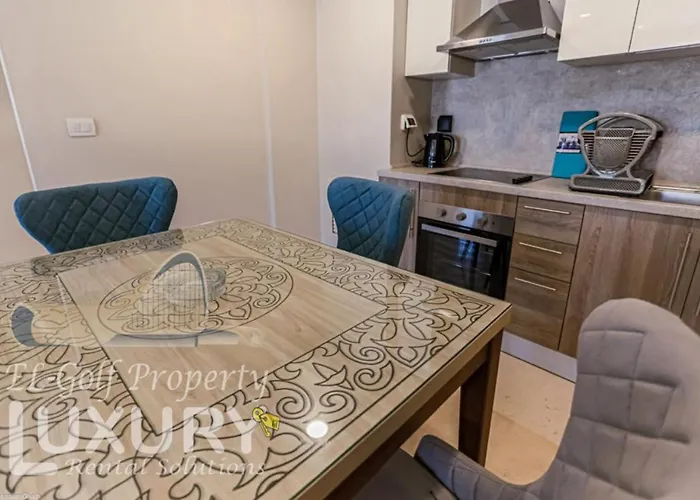 Appartement Mangarov-2br. M1-6b-12 *